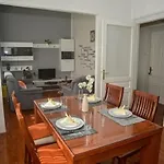 Claudia, Near Old Town, Free Parking Place Apartamento Zadar