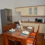 Claudia, Near Old Town, Free Parking Place Apartamento *