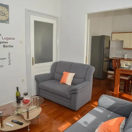 Apartamento Claudia, Near Old Town, Free Parking Place Zadar